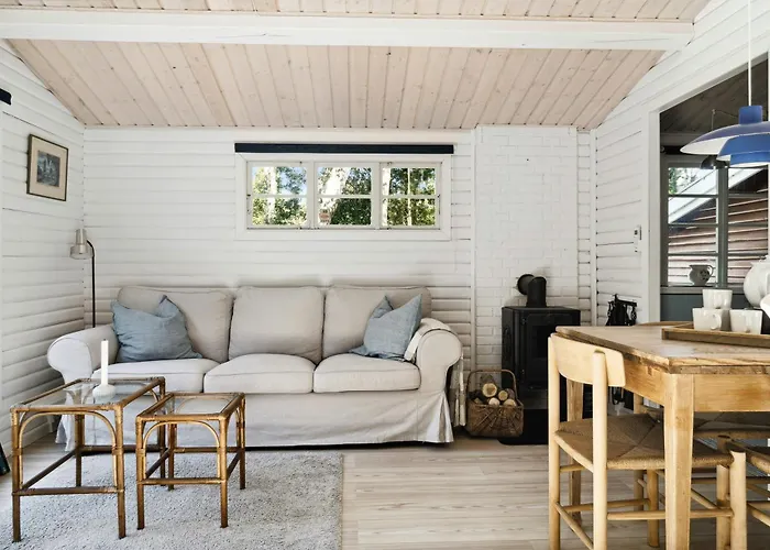 Сasa de vacaciones Timeless Atmosphere In A 50's Log House Vig